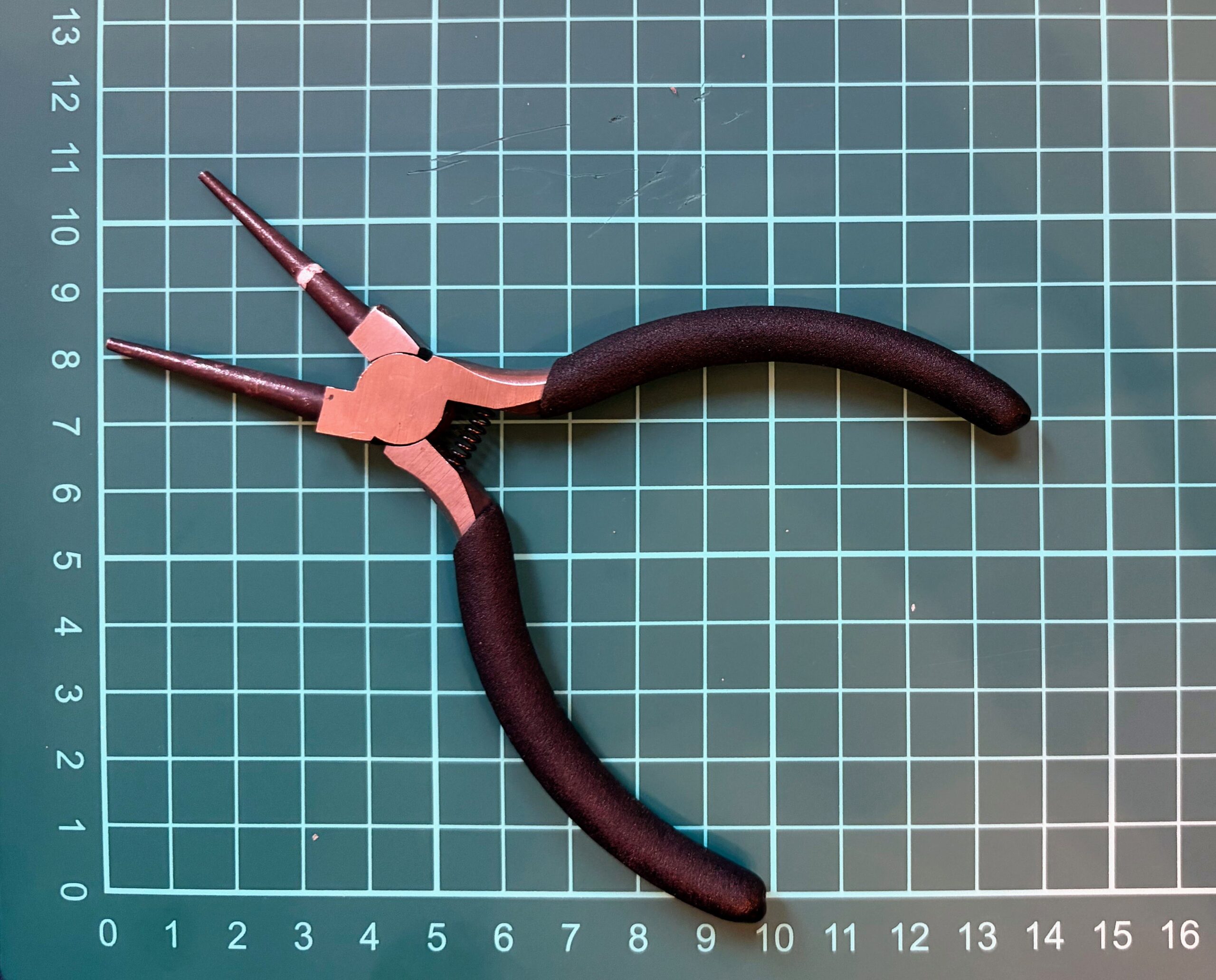 ダイソーで買った丸ヤットコの全体